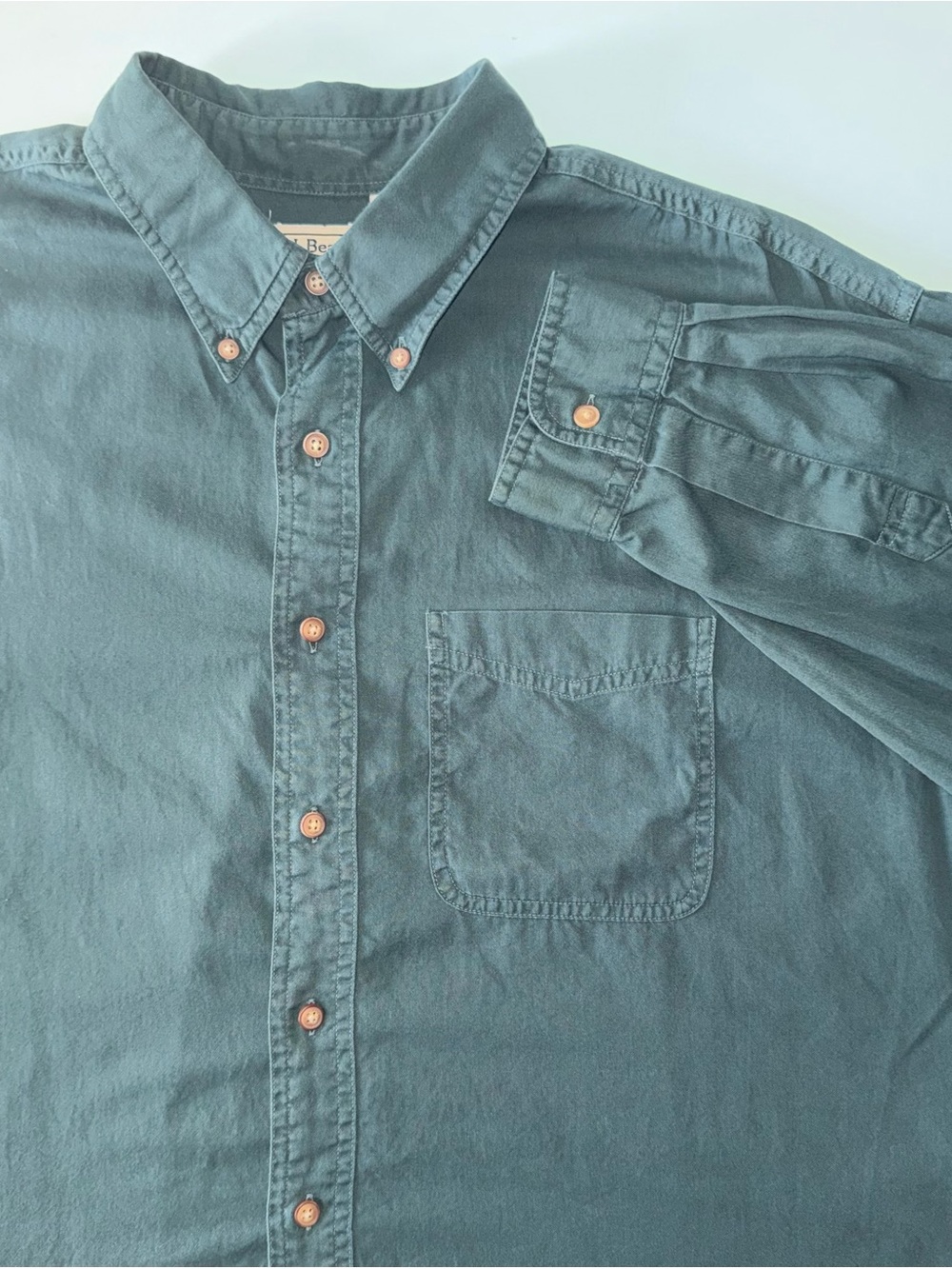 LL Bean Button Down Shirt Men's L Green 100% Cotton